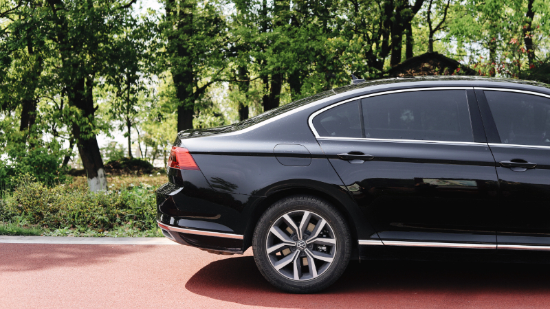 Essential Tips for Booking Stress-Free Business Trips